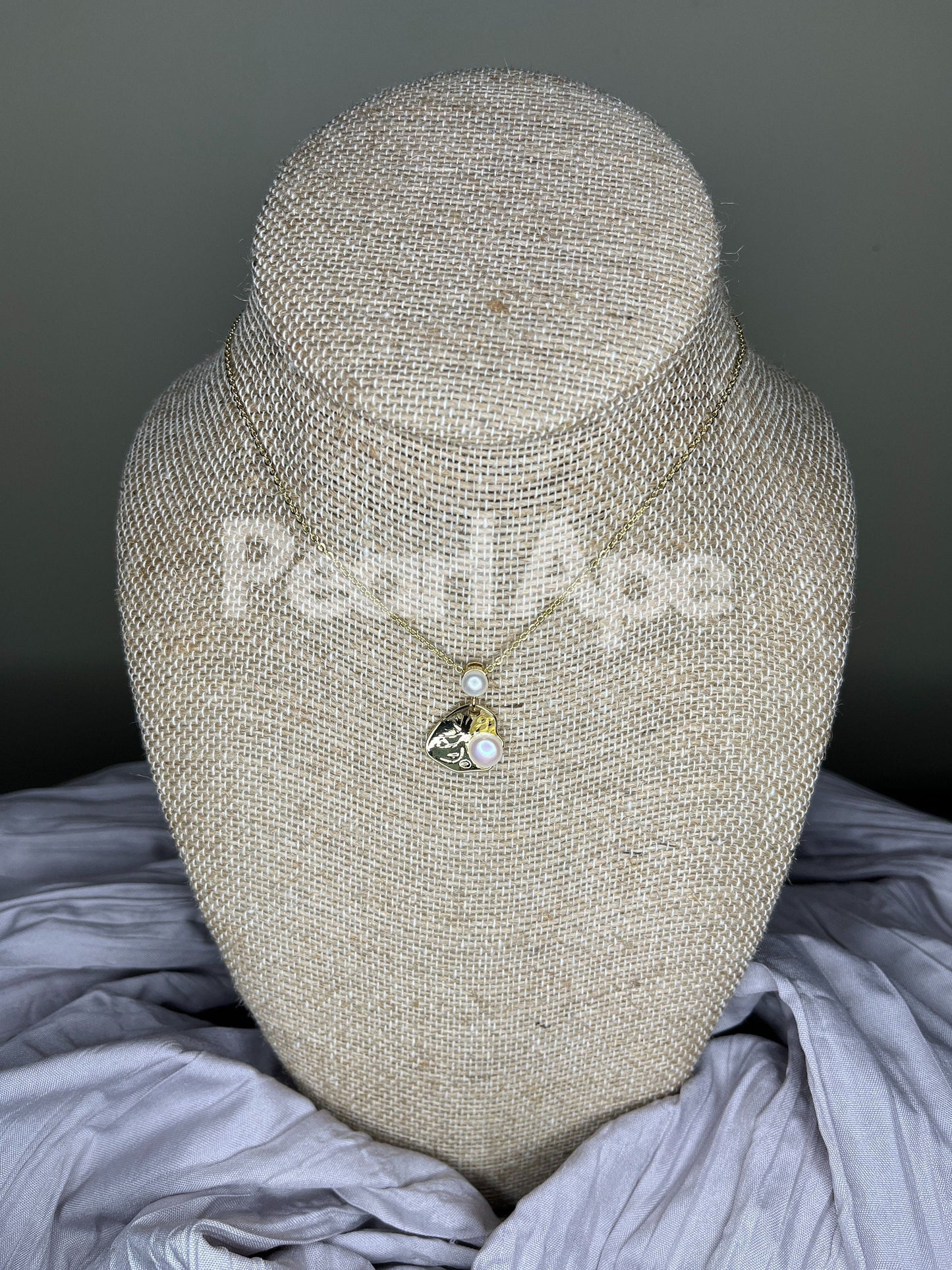 N0005 Freshwater Pearl Pendant Necklace