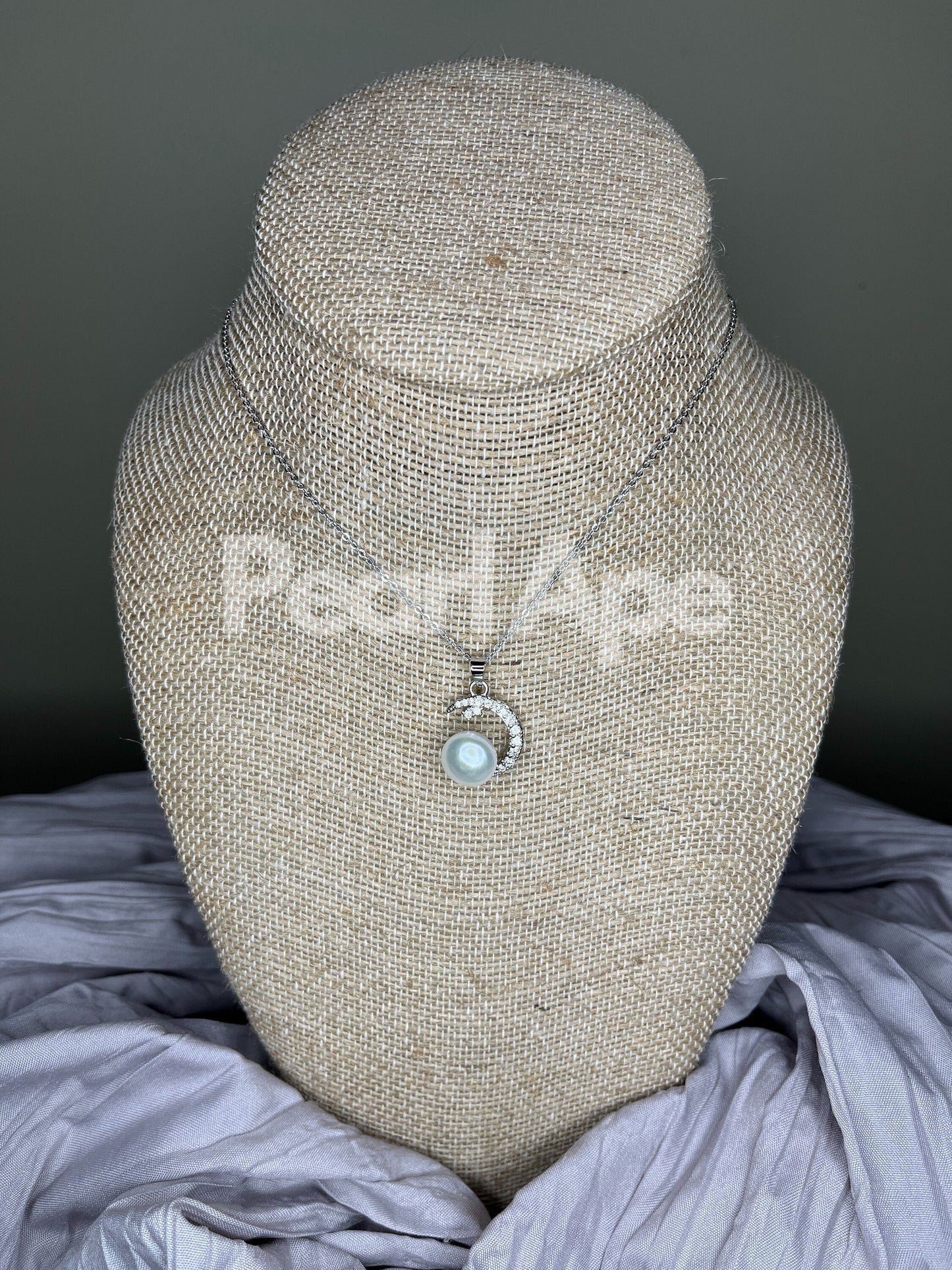 N0010 Freshwater Pearl Pendant Necklace