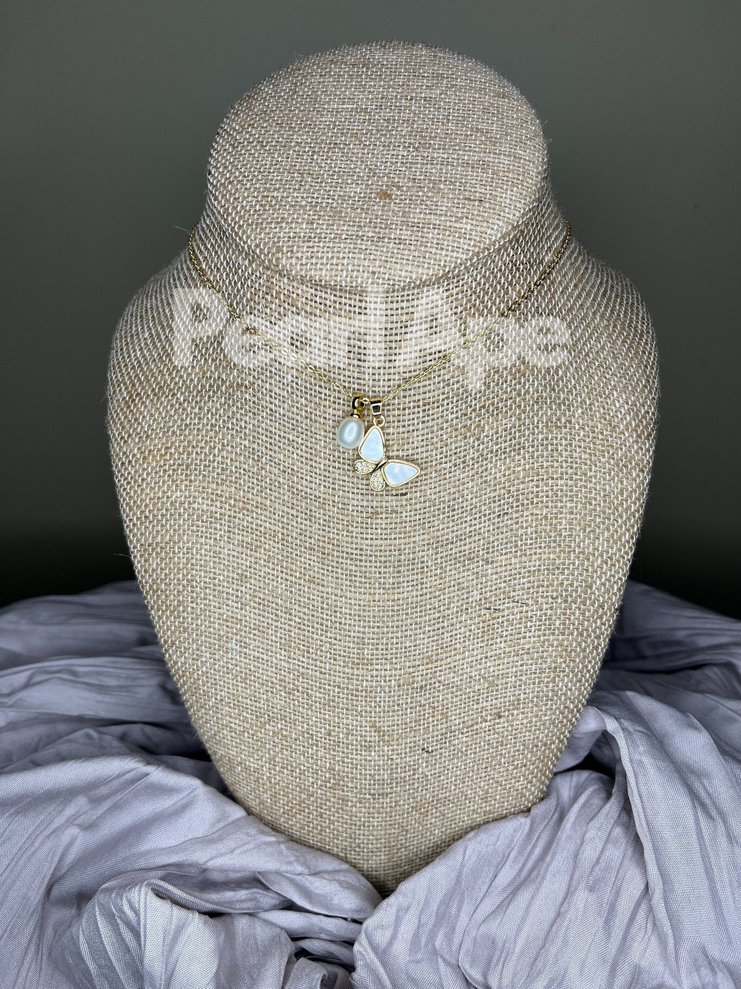 N0003 Freshwater Pearl Pendant Necklace