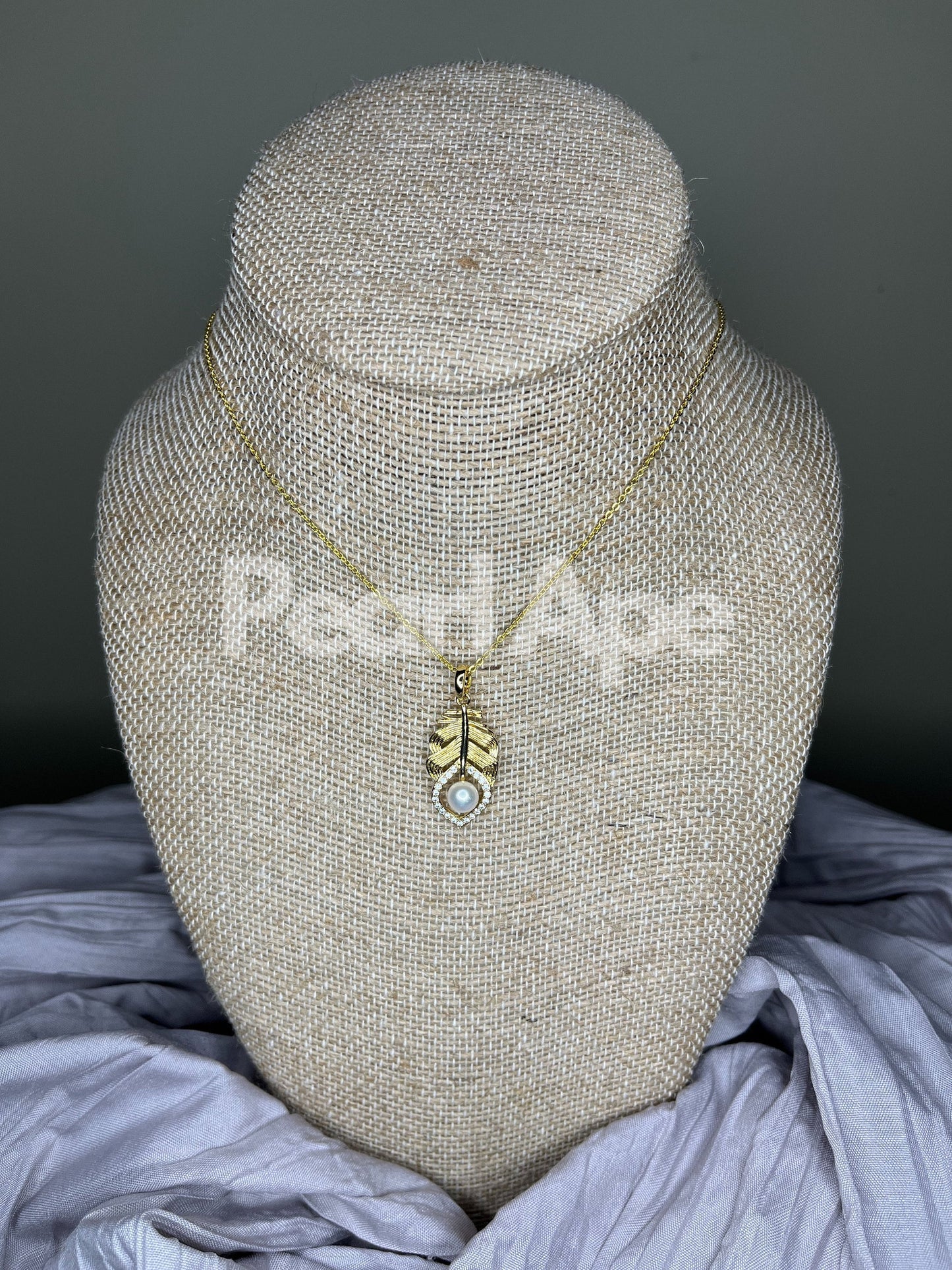 N0016 Freshwater Pearl Pendant Necklace